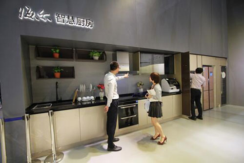 海爾將在全國(guó)各地陸續(xù)建成100多家智慧廚房體驗(yàn)店