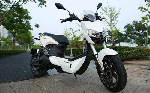 中國十大電動車品牌愛瑪帶給你時尚、新鮮和動感!