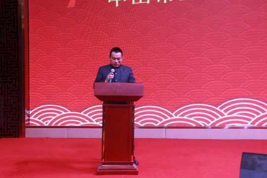 品牌榮譽(yù)|國方紅木董事長陳新平榮獲工藝美術(shù)大師稱號