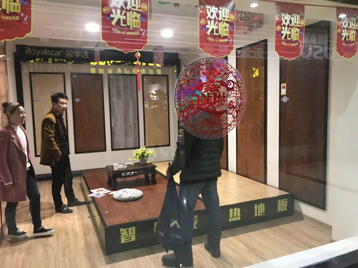 品牌日記|榮事達(dá)地板優(yōu)秀品質(zhì)征服消費(fèi)者，多地捷報(bào)頻傳