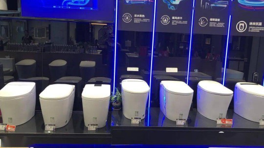 快看！極具金牌風范與品牌屬性的終端店面新形象