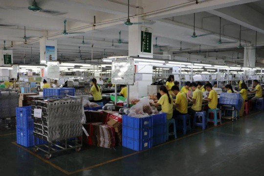 曼科“詩朗”系列新品即將上線，業界對這個老電工品牌充滿期待