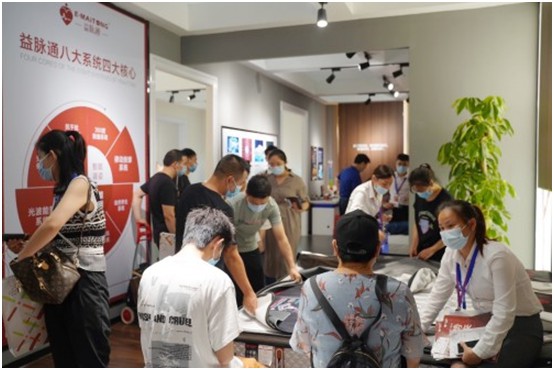 展會第三天，智能健康床墊益脈通，熱度不減!