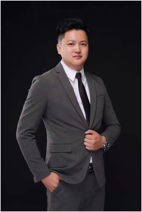 五光十色照明雷建：躬身入局，謀定后動(dòng)